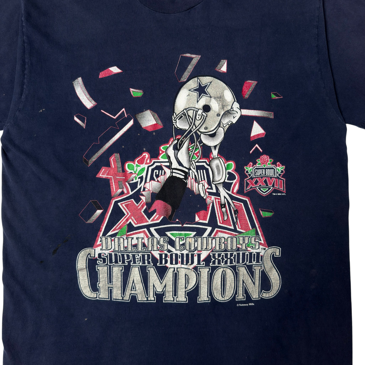 Vintage Distressed Navy Blue Nutmeg Dallas Cowboys Super Bowl Champions T-Shirt - L